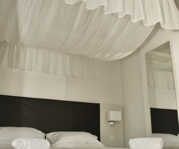 Hotel Boutique Castiglione Suite Superior 10